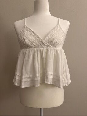Hollister White Lace Babydoll Cami Top - Size XS – EUC
